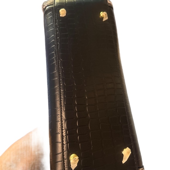 Black and Silver Snake Skin Print Vegan Leather Croc-Embossed Satchel - Picture 4 of 4